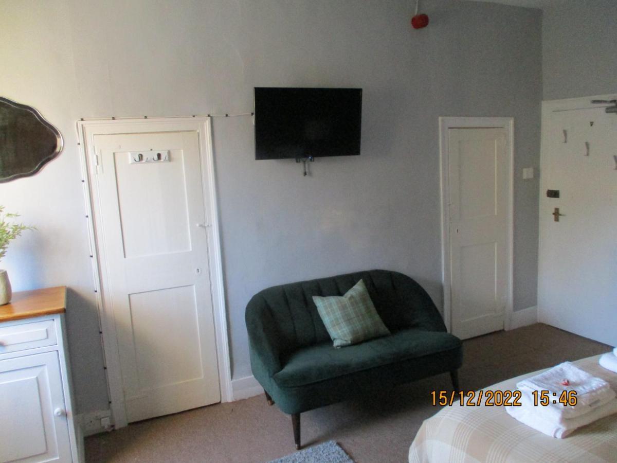 Bed and breakfast Three Tuns Ashwell Extérieur photo