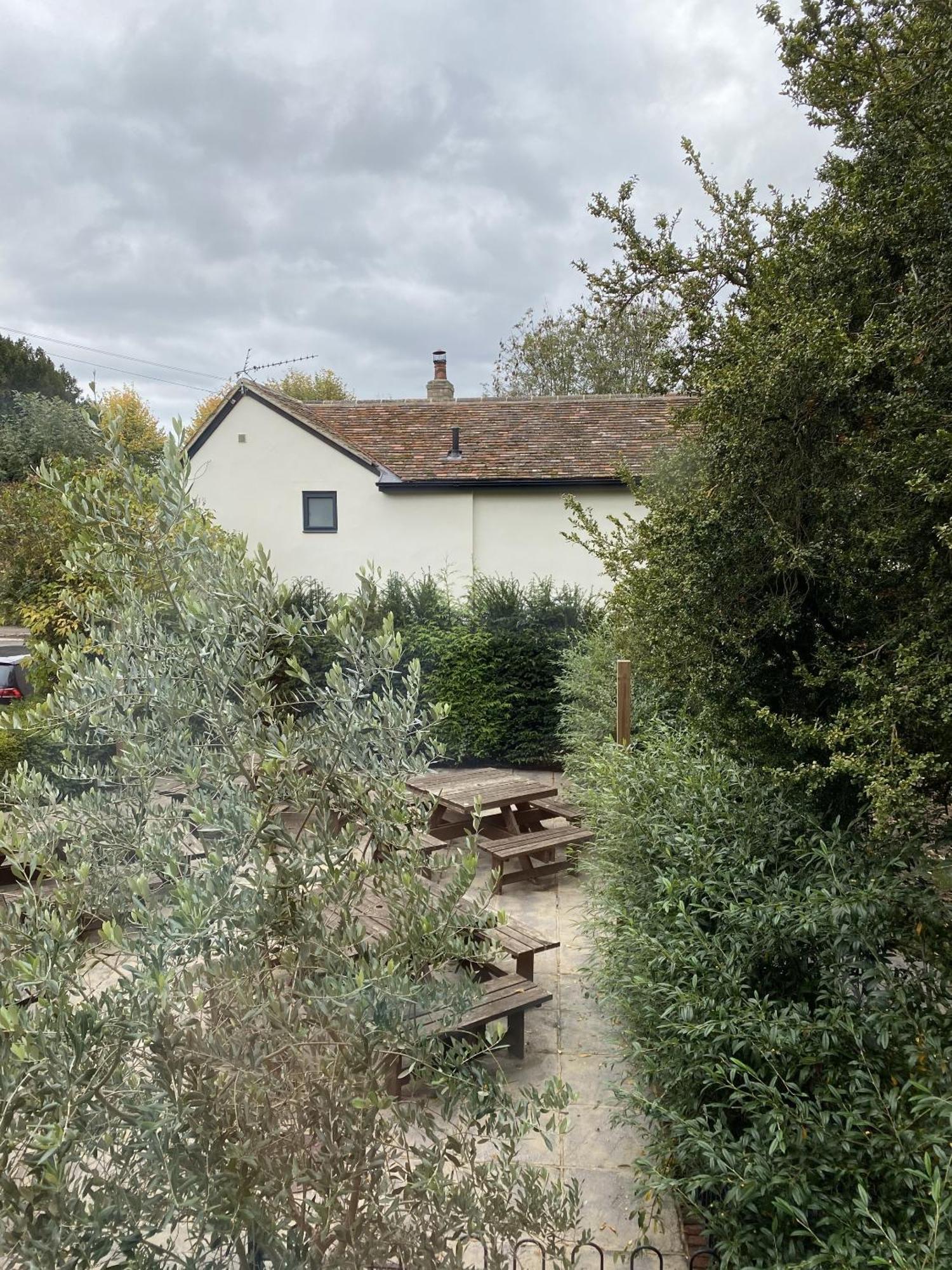 Bed and breakfast Three Tuns Ashwell Extérieur photo